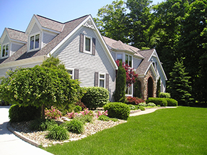 Landscapers and Lawncare Services in Marietta, SC